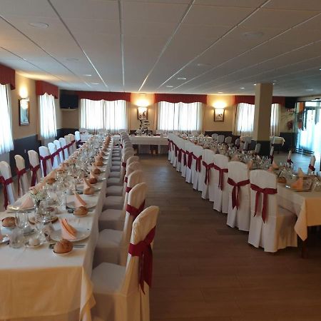 Complejo O Pineiral A Fonsagrada Hotel Екстериор снимка