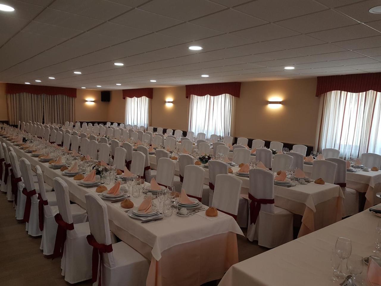 Complejo O Pineiral A Fonsagrada Hotel Екстериор снимка