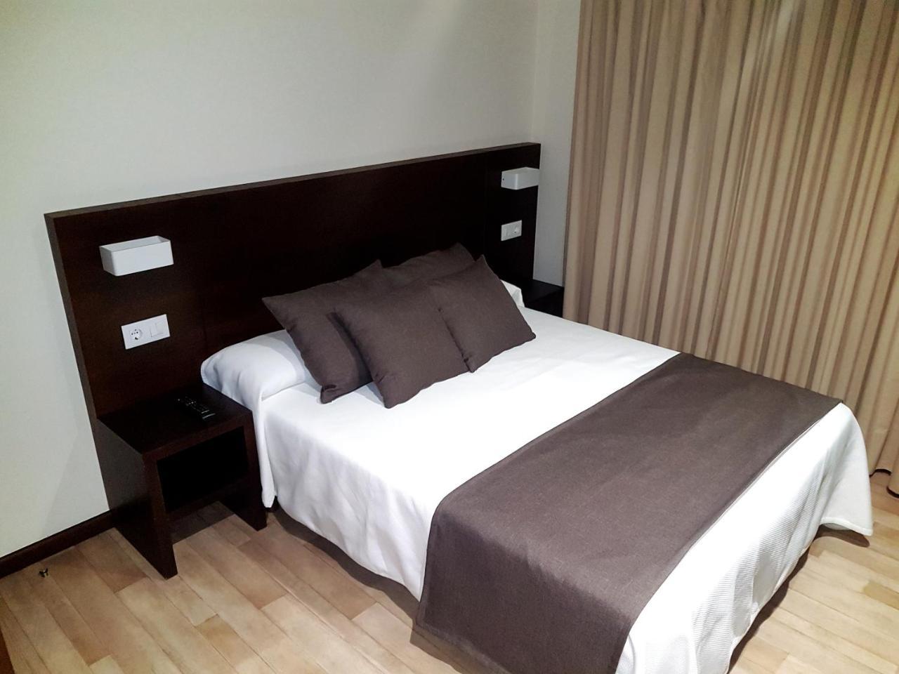 Complejo O Pineiral A Fonsagrada Hotel Екстериор снимка